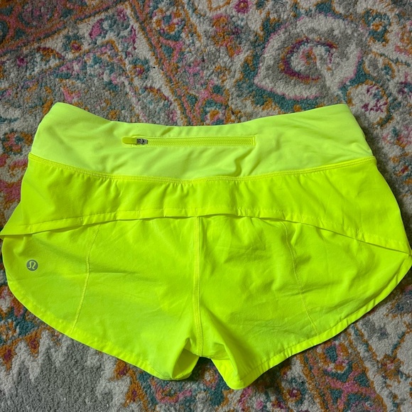 Lululemon shorts - Picture 1 of 2